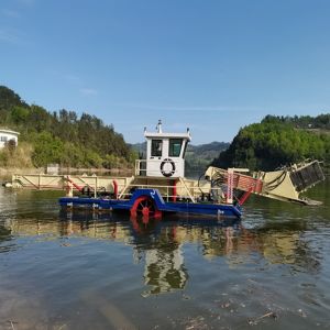 Large Aquatic Plant Harvester With Diesel Engine For Water Weed Harvesting