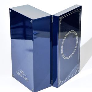 Custom Blue Wooden Wine Bottle Box Sustainable Material With Logo