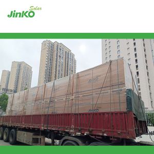 N-Type 590W Jinko Tiger Neo Tier 1 Solar Panels with Anti-Reflection Coating