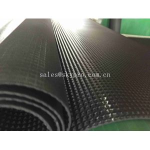 High Resilience Natural Gym Recycled Rubber Mats Diamond Pyramid Pattern