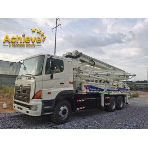 Schwing Used ZOOMLION Concrete Pump Truck 30M horizontal conveying distance