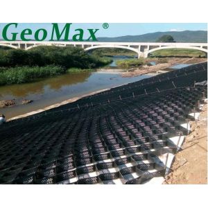 China HDPE Geocell 150mm Height 445mm Welding Space For Channels Drainage Ditches Stormwater Management Erosion Control Water Flow Containment on sale