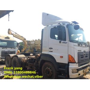 China Diesel Fuel Trailer Truck Head Manual Transmission Low Fuel Consumption on sale