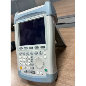 Rohde & Schwarz FSH3 3 GHz Handheld Spectrum Analyzer Used