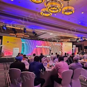 Full Color Display SMD LED Screen P10 5500 Nits Outdoor Fixed Installation