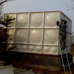 China Fiberglass Plastic Sectional Cold Water Storage Tanks For Farm Sewage Water Treatment on sale