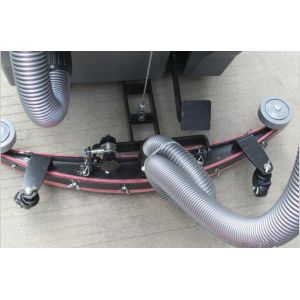 Hand-Push Floor Scrubber with 55L Solution Tank 60L Recovery Tank and Disc Type