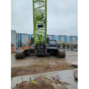 Zoomlion ZCC500V 500 Ton Crawler Crane With An 84meter Main Boom