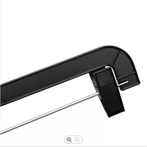 China Factory Plastic Non Slip Adjustable Clothes Hanger for Pants with Clips