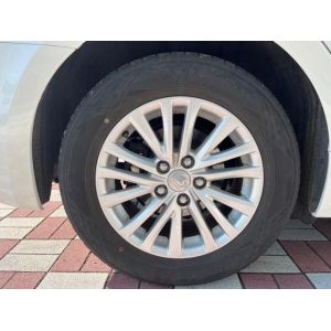 TOYOTA Royal Sedan Navigation Package Genuine Hard Drive Navigation System For