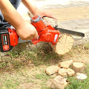 Portable Electric Lithium Battery High Branch Saw 8inch Long Reach Chainsaws Garden Tree Pruning Tool