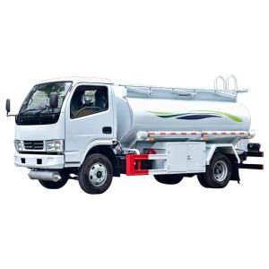 China High Horsepower Latest Type Mini Truck with Custom 6000 Liters Fuel Tank in Small Size Design on sale