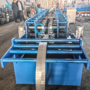 Automatically Change Size C Stud&U Track Mulit Size Steel Profile Roll Forming