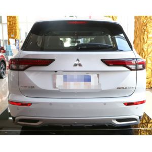 Outlander 2023 Model 1.5t Cvt Two-Wheel Drive Zunyao Version 7 Seats Compact Car