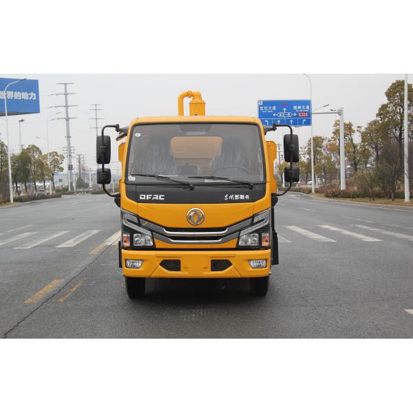 11200 Gross Vehicle Weight Sewage Treatment Dongfeng 4 * 2 Sewage Suction Truck with Built-in Clean Water Tank