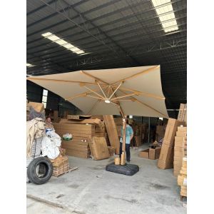 Transform Your Outdoor Space with Modern Stylish Umbrella Radii Dia 300 and 3x3