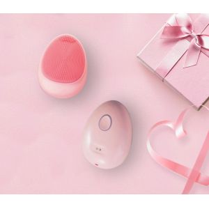 China Silicone Ultrasonic Facial Brush High Frequency Vibration Deeply Cleansing Facial on sale