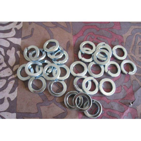 High Strength Flat Steel Spring Washer 8.8 Grade Black Color Anti Vibration M2