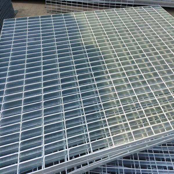 Quality High Bearing Industrial Steel Grating Light Structure Galvanized Metal Grating wholesale