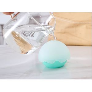 Stocked Food Grade Safe Silicone Whiskey Ice Cube Ball Mold Maker for Bar Party