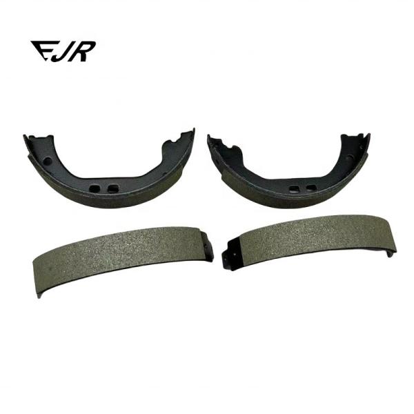 Quality 673000035 Rear Parking Brake Pad For Ghibli Quattroporte For Quattroporte Ghibli Model wholesale