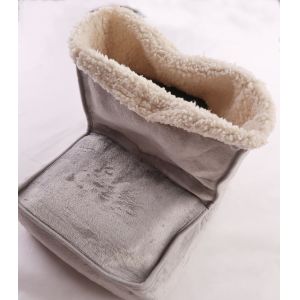 China Comfort Relief Electric Heating Foot Warmer With Micromink Blister Velvet Material on sale
