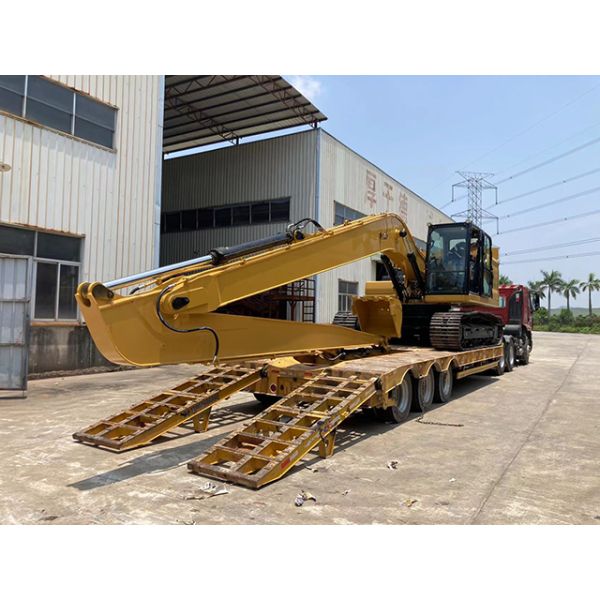 Excavator Long Reach Boom and Arm Extended Boom Arm in 15m 16m 17m 18m Sizes for Construction Machinery Parts