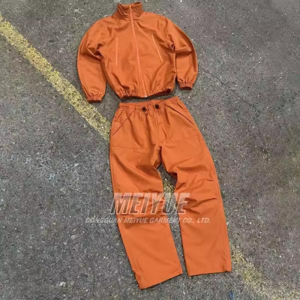 Custom Fashion New Blank Sweatsuit Windbreaker Nylon Windproof Jacket and Nylon Pants Set Spring Windbreaker Tracksuit for Men