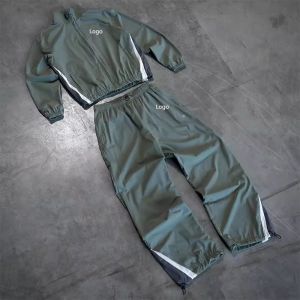 Custom Fashion New Blank Sweatsuit Windbreaker Nylon Windproof Jacket and Nylon