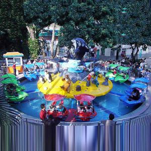 24 Riders Amusement Park Rides Shark Island Rides With Water Gun