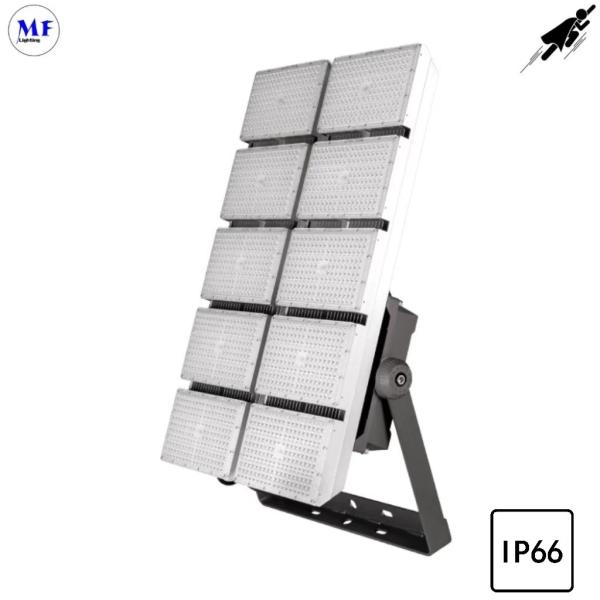Quality 5 Years Warranty 960W LED Stadium Flood Light 3000K-6500K High Color Rendering Index Waterproof Ik10 8 Modules Design wholesale