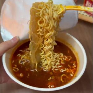 Cheap Flavor Braised Beef Flavor Vermicelli and Noodles 179g*12 for Soup Noodles And Vermicelli for sale