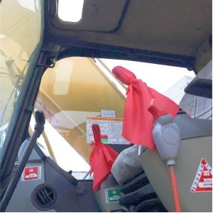 Cheaper Cost Japan Made 24 Ton Second Hand Excavator with 1.2 m3 Bucket Capacity