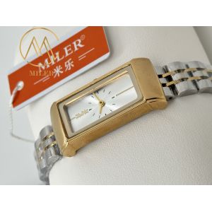 Fashion Design Quartz Wrist Watch with Stainless Steel Case Material