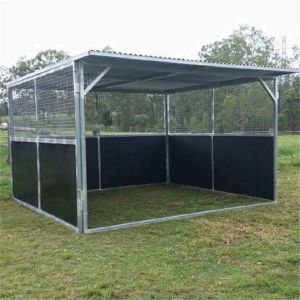 Customized Wood Material Horse Stable Box Easy Assembly In Black Color