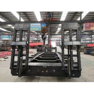 150t Load Capacity Steel Four-Wire Eight-Axis Lowbed Trailer for Heavy-Duty