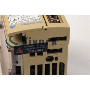 50 / 60HZ Yaskawa SGDE-A5AP Servo Drive 3 Phase 200 - 230VAC Input 1.5AMP