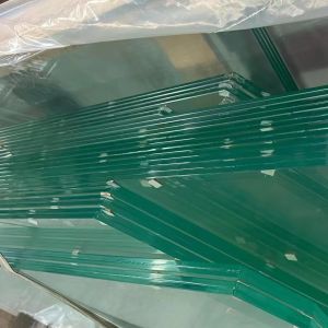 Flat And Curved PVB Laminated Tempered Glass SGP Safty Building Glass For