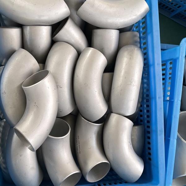 Quality Alloy Pipe Fittings Seamless 90 EL OD 4" WT3 Mm BW TO B16.9 EEMUA 146 SEC1 90-10 Cu-Ni BS ALLOY CN102 wholesale