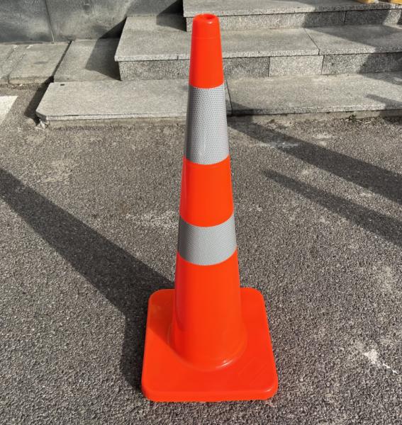 Quality New Zealand Style High Visibility 90CM 36" Height Traffic Cone for Road Safety and Traffic Management wholesale
