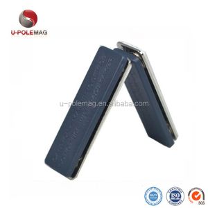 3m Self Adhesive Backing Plastic Name Badge Tags 12g Three Disc Magnets Bar