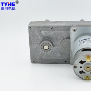Metal Gearbox 6V 300Rpm 12V DC Right Angle Gear Motor With 8mm Dual Shaft