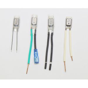 Automatic Reset 17AM Thermal Protector 250V / 8A With Customized Lead Wire