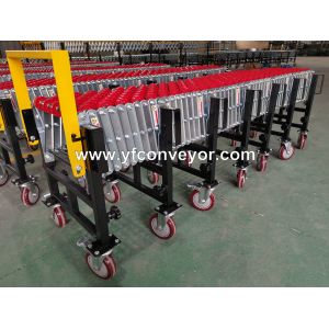 Flexible Gravity Plastic Skate Wheel Conveyor For Unloading Cartons