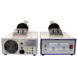 Titanium Horn 20khz Portable Ultrasonic Welder 2kw For Automatic Flat Mask