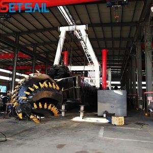 10 Inch Cutter Suction Dredger for River Sand in Package Size 3100.00cm * 550