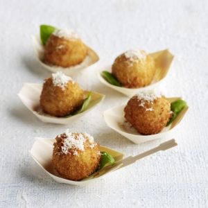 Portable Wood Biodegradable Disposable Tableware Plates Boat Shape