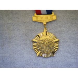 Cheap 1.5mm Matte Gold soft enamel colors Custom Made Emblems for sale