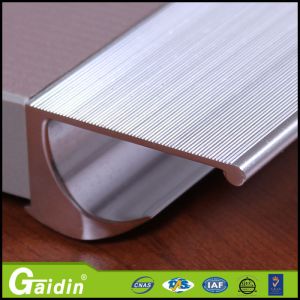 China high quality China supplier furniture accessories modern kitchen aluminum extruded profile edge handles on sale