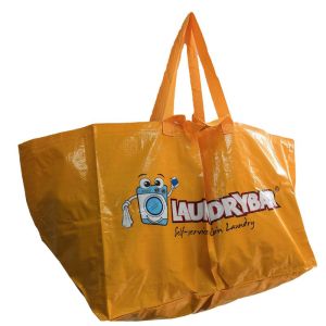 100gsm CMYK 2.5x60cm 80x37x20cm Laminated PP Woven Bag
